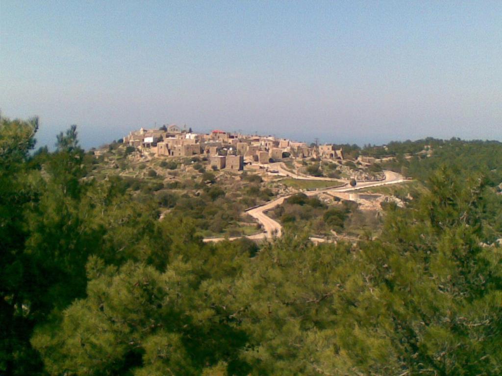 Pyrgos Houses And Restaurant Avgonima Ngoại thất bức ảnh